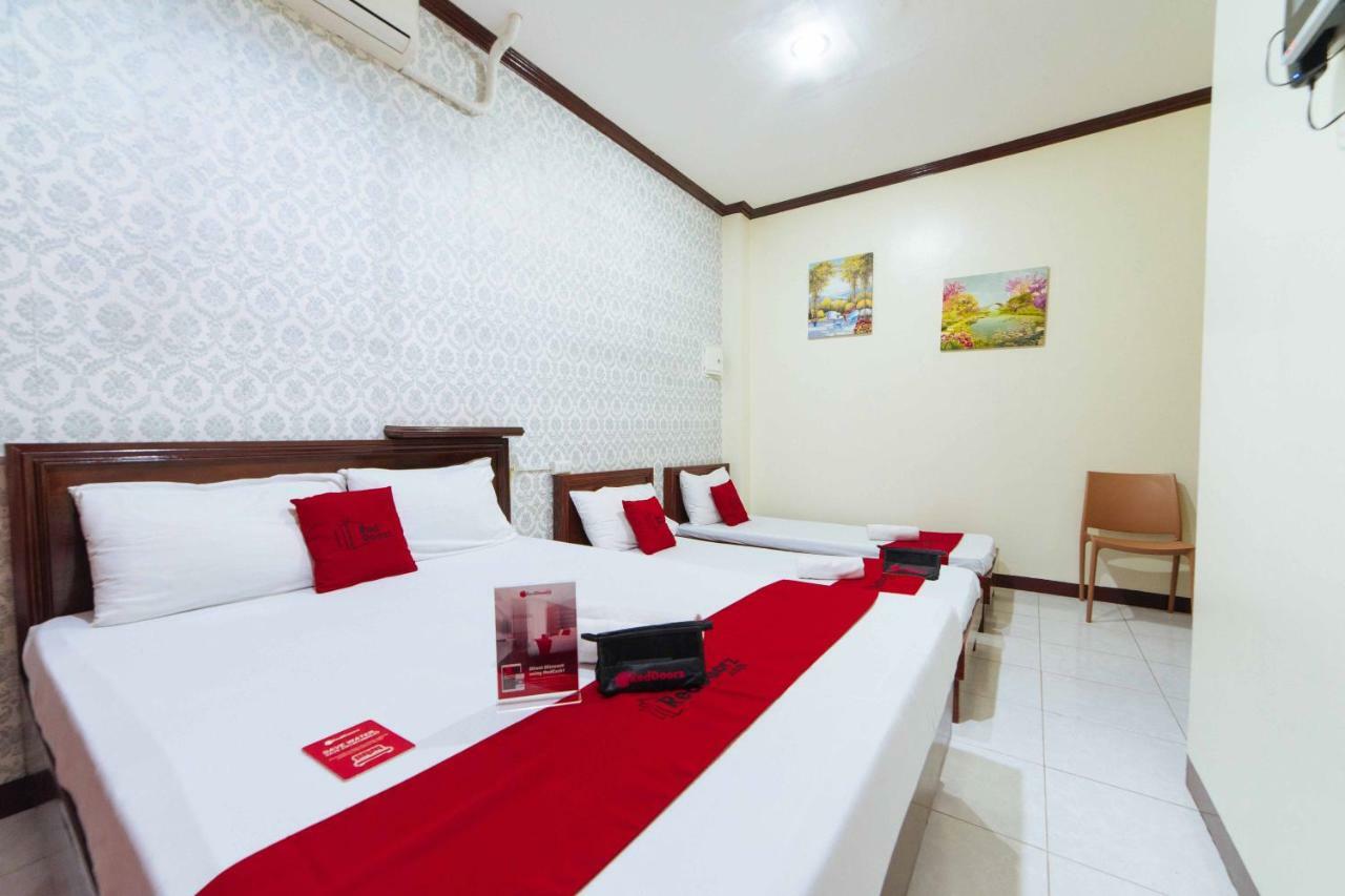 Reddoorz @ Davao Hub General Luna Zewnętrze zdjęcie