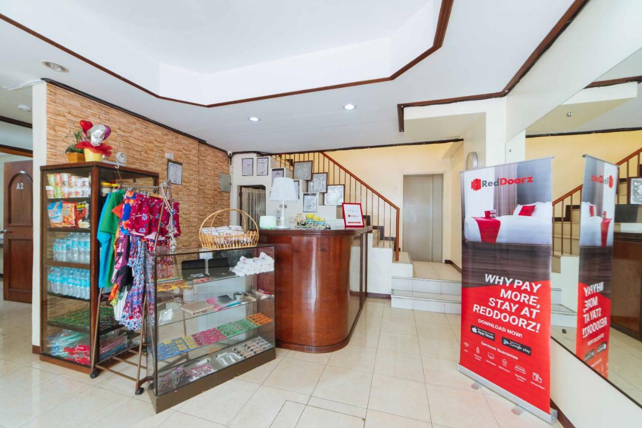 Reddoorz @ Davao Hub General Luna Zewnętrze zdjęcie